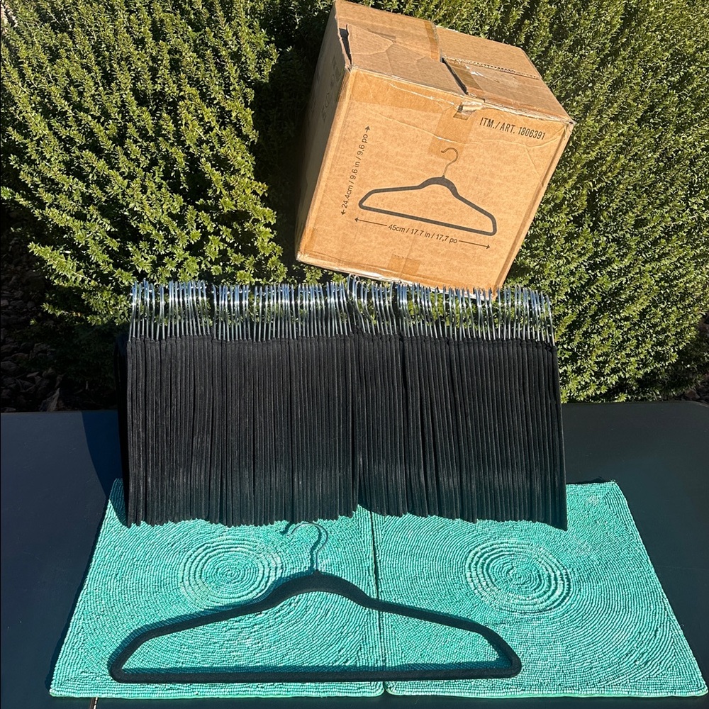 Black Velvet Hangers-heavy duty-set of 94 counts-brand new-originally packed